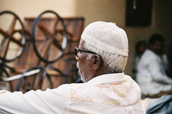 img027-01